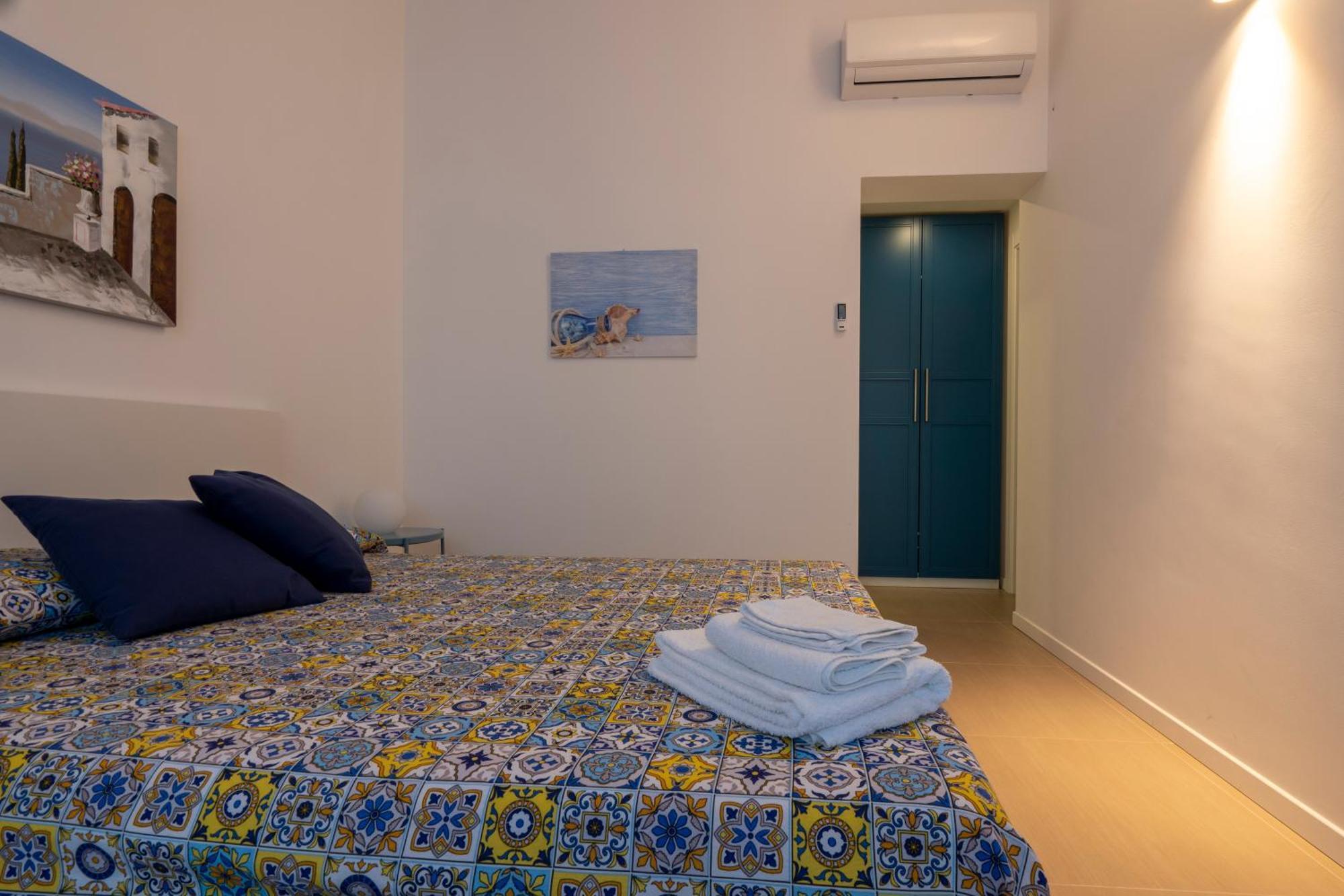Blu D'Eraclea Apartment ปาแลร์โม ภายนอก รูปภาพ